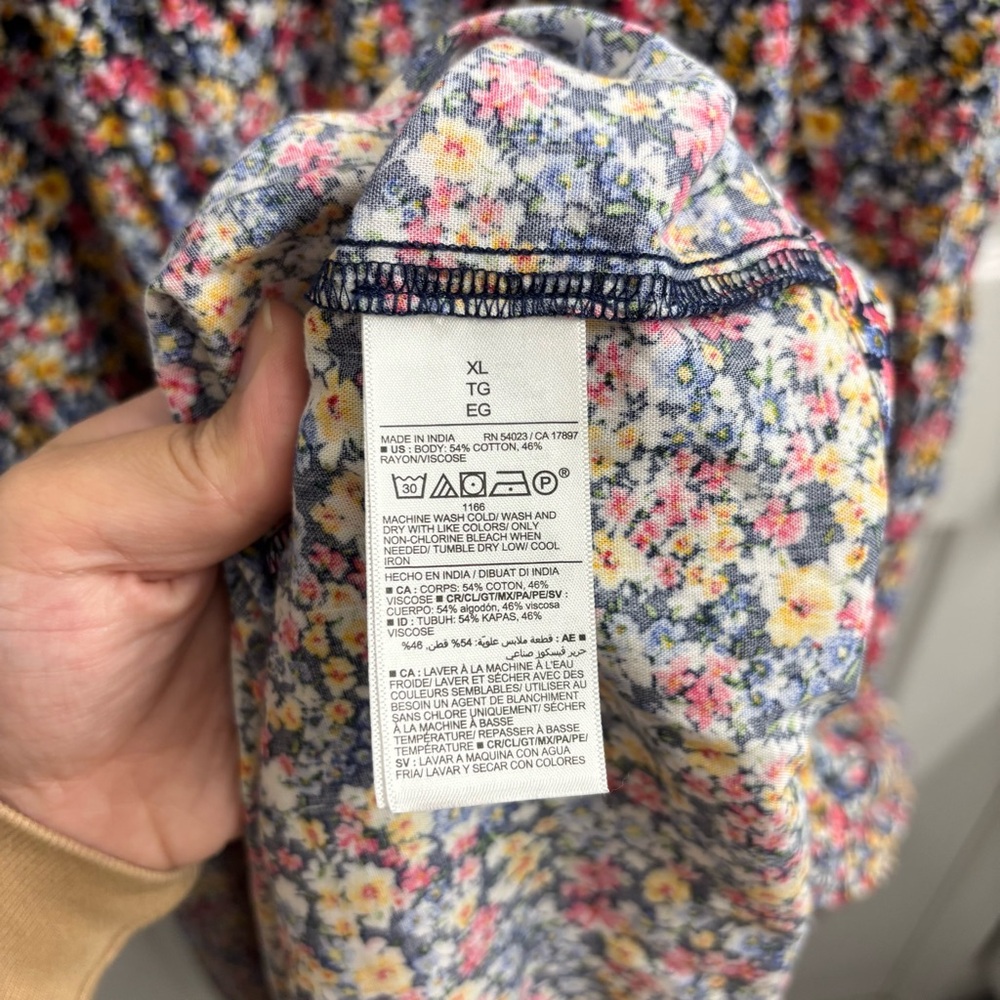 Old Navy Tiered Fit & Flare Maxi Dress XL Floral Smocked Short Sleeve Pockets - Picture 4 of 6